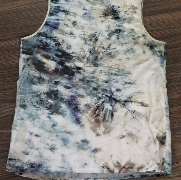 Coldwater Creek Lined Tank - Picture 3 of 3